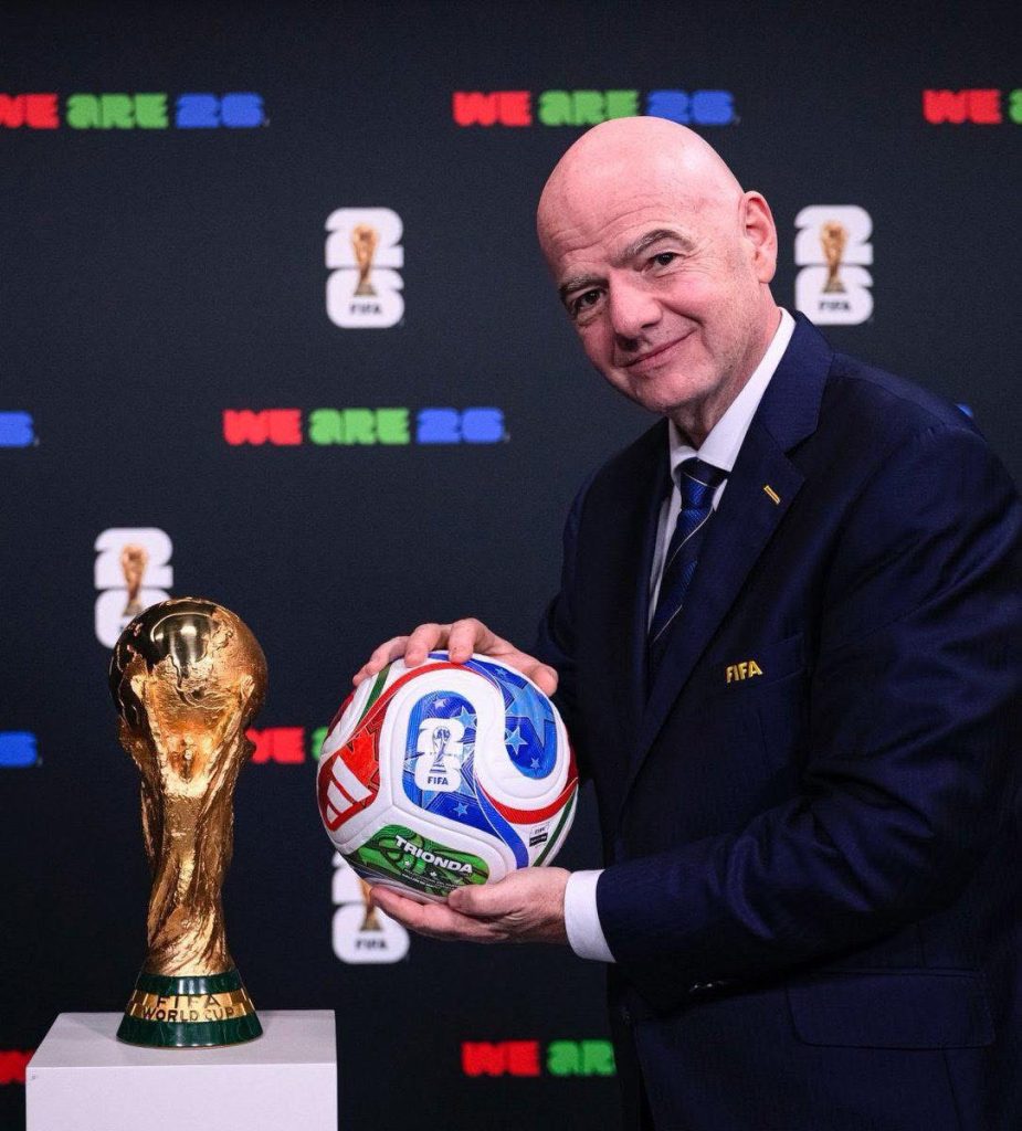 “الكاف” يحسم موقفه قبل انتخابات الفيفا في الرباط 2027