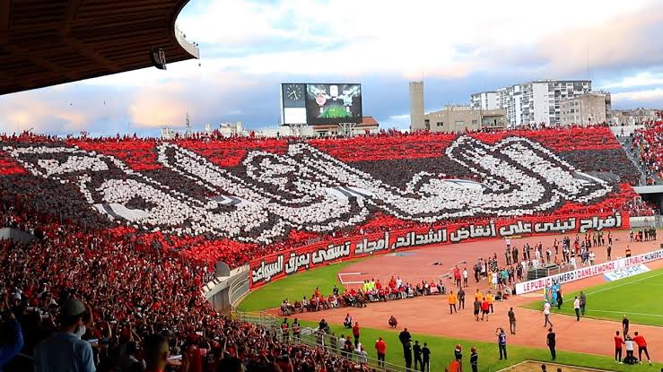 جمهور الوداد يحسم المدرج الشمالي.. المساندة مستمرة طوال الموسم
